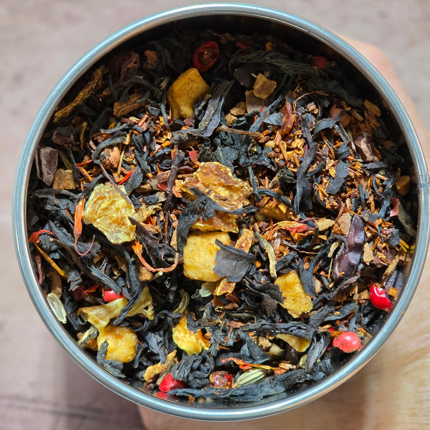 Bonfire Tea..Tasty Fall Tea made with smoked Lapsang Souchong tea, Oranges, Cinnamon and Cocoa Nibs!