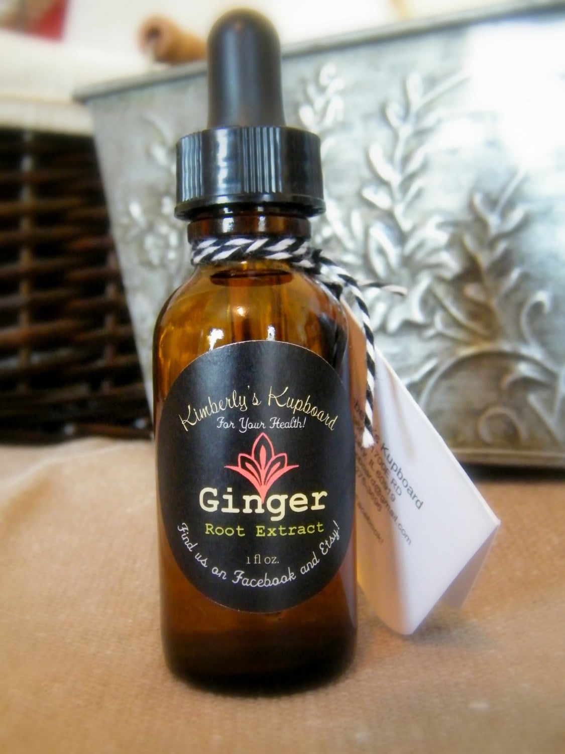 Ginger Tincture--Herbal Extract made with organic ginger Root for Nausea from Chemotherapy, Pregnancy, and Inflammation of Joints.