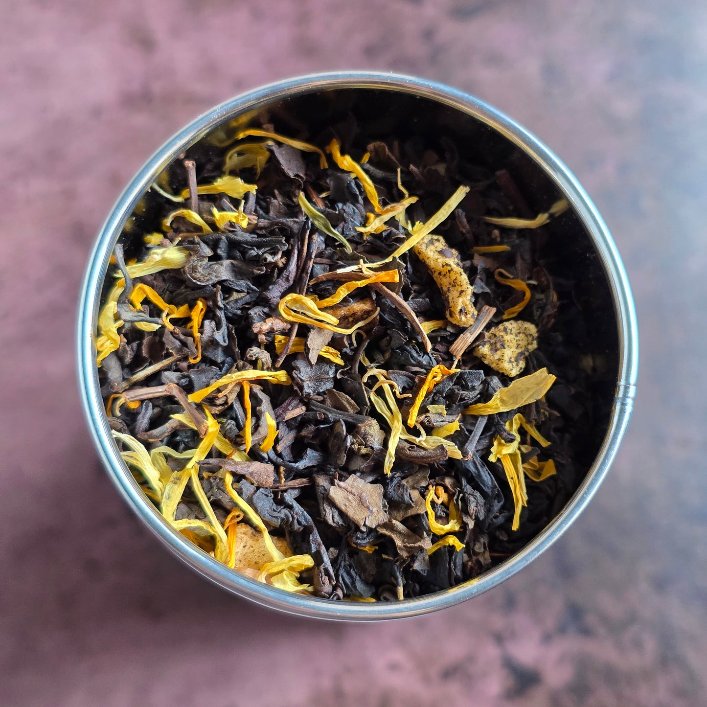 Peach Oolong Smooth Oolong tea with Real Peach Pieces
