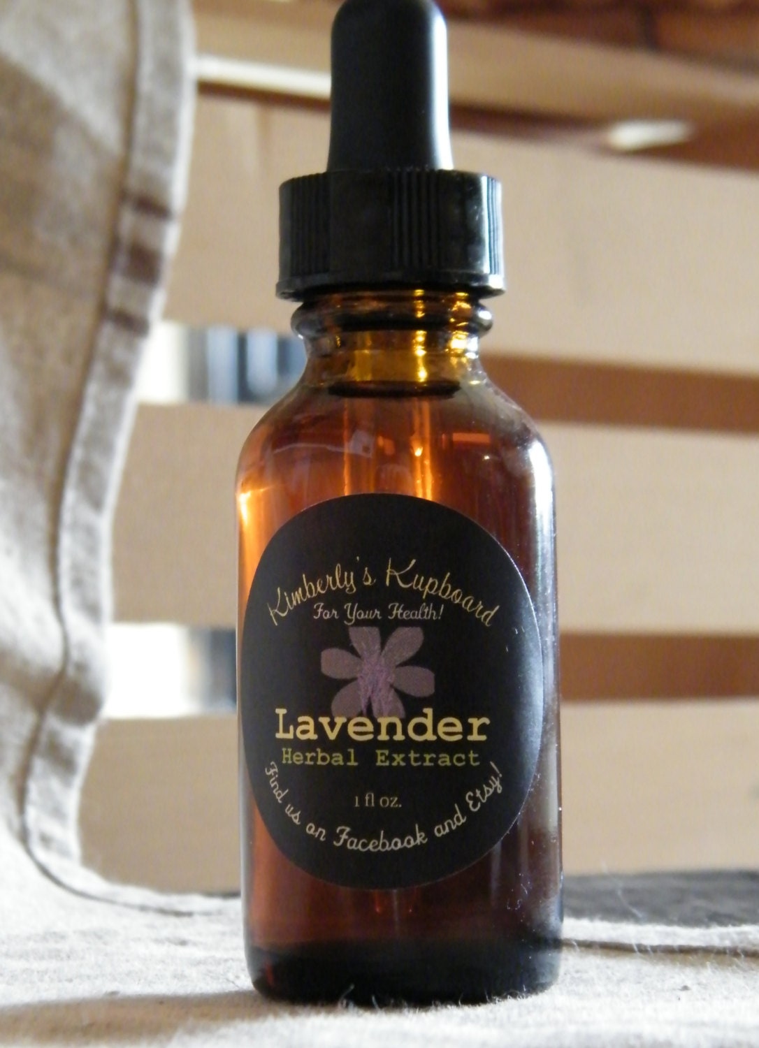 Lavender Extract for adding flavor and medicinal use.